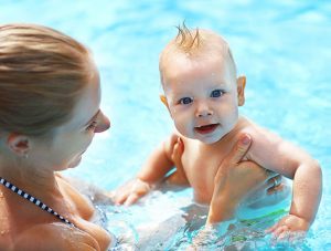 bébénageur - piscine bébé nageur -cours bébé nageur