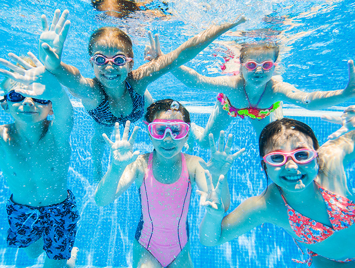 enfants sous l'eau - stage de natation enfant - natation enfant